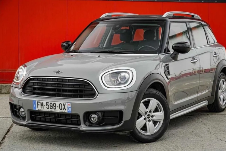 2019 Mini Countryman Cooper D - 1995 cm3 149 CP • Manuala